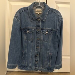 NWOT Madewell oversized denim jacket SMALL